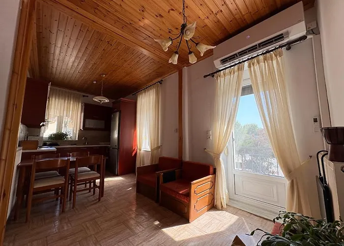 Apartment καπνομάγαζο λαδιά